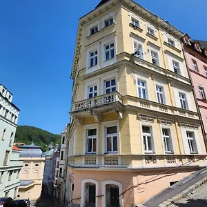 navštívit hotel